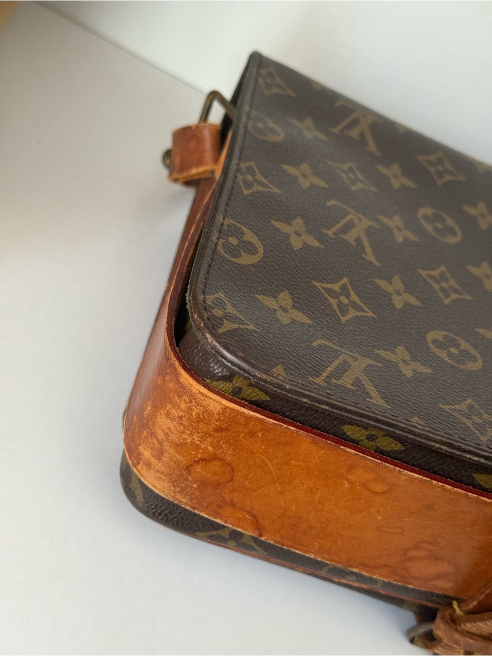 Vintage 🌟 Louis Vuitton Cartouchiere Monogram crossbody bag 💫 1990 - Picture 16 of 17